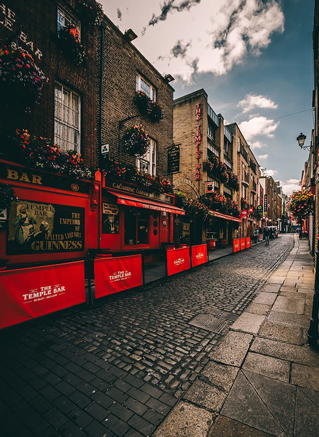 Temple Bar Exterior